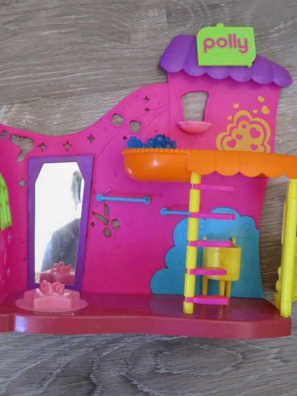 Polly Pocket Color Change Makeover Salon Mattel 2011 (K855)